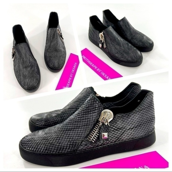 Stuart Weitzman Sneakers Snakeskin Embossed Leather Zip Size 7 M - Picture 1 of 15